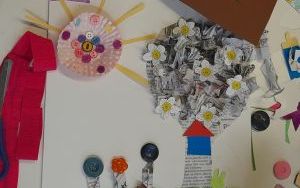 Uczestnicy zajęć w ramach Klubu Książkowych Jeżyków (8)