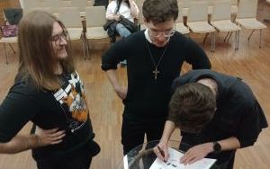 Fotorelacja ze spotkania autorskiego z Maciejem Rozumkiem (3)