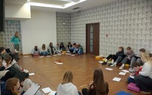 Fotorelacja z warsztatów dla młodzieży o relacjach (1)