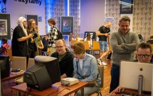 Uczestnicy imprezy retro gamingowej Pixelove Ole (9)