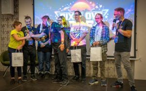 Uczestnicy imprezy retro gamingowej Pixelove Ole (7)