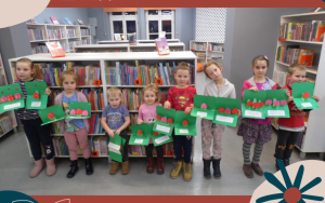 Archiwalne zdjęcie z zajęć Klubu Książkowych Jeżyków