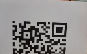 Kod QR z ukrytym tytułem bajki "2"
