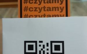 Kod QR z ukrytym tytułem bajki "20"