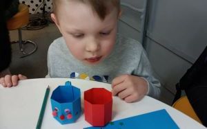 Uczestnicy zajęć w ramach Klubu Książkowych Jeżyków