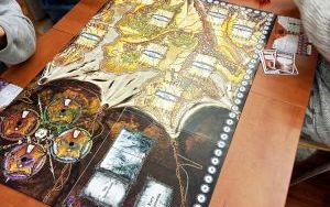 Fotorelacja z grudniowych "Rejówek w bibliotece"