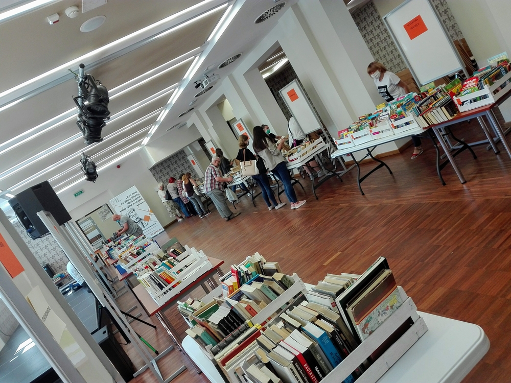 Widok na salę konferencyjną Biblioteki w trakcie trwania 