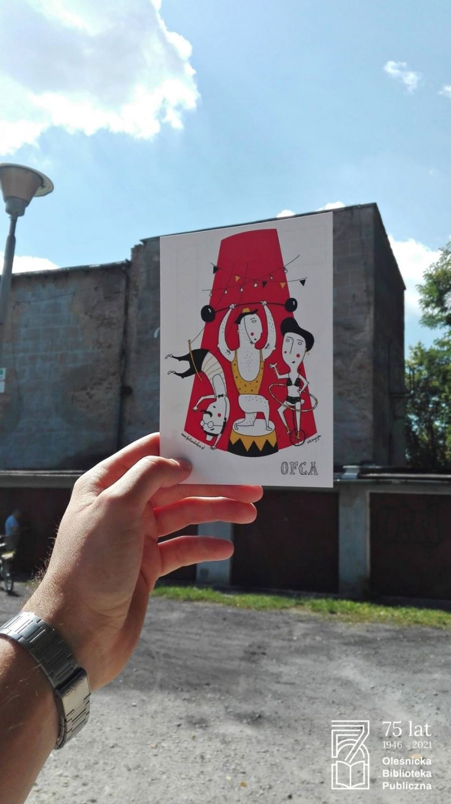 Kartka pocztowa z projektem muralu, który powstał w ramach festiwalu OFCA